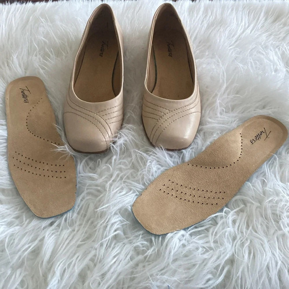 Trotters WOMEN'S TROTTERS SASHA FLATS Size 10.5 - Picture 5 of 8